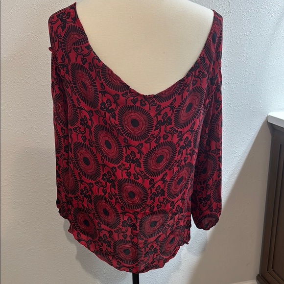 MICHAEL Michael Kors Red and Black Relaxed Smocked Blouse - Picture 2 of 3